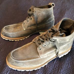 John Varvatos USA  size 10 grey suede boots